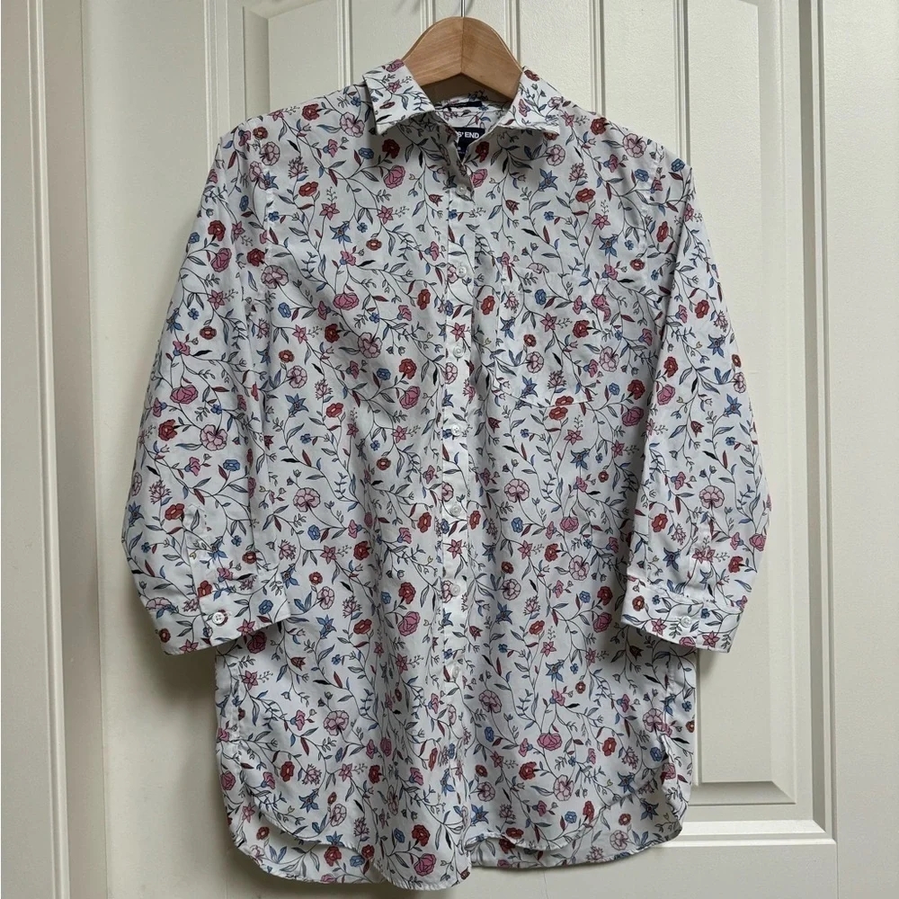 Lands’ End 3/4 Sleeve No Iron Supima Cotton Floral Hutton Down Shirt. Size 8